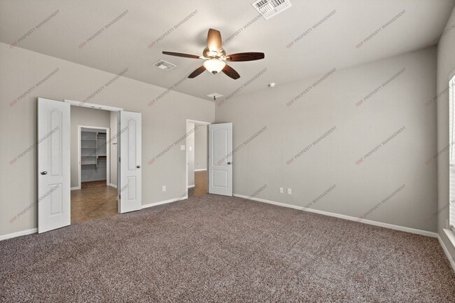 Building Photo - 10217 Eaglefire Dr