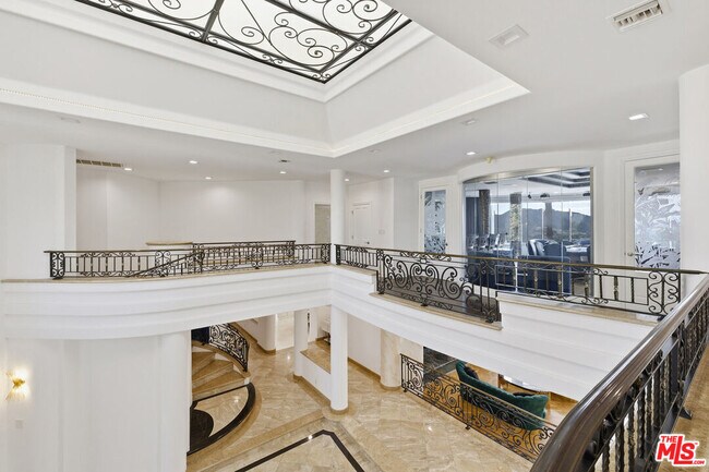 Building Photo - 24366 La Masina Ct