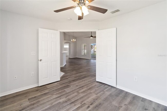Building Photo - 1833 Marsh Ct