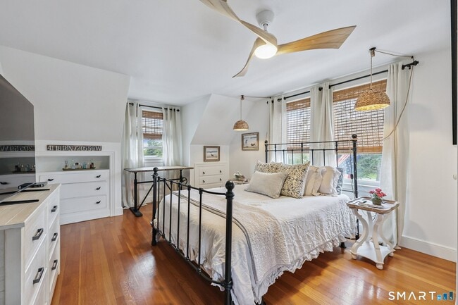 Building Photo - 899 Ocean Ave