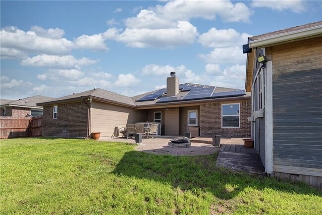 Building Photo - "Spacious 4-Bedroom Haven in Killeen with ...