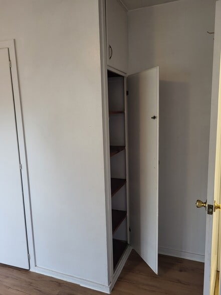 Bedroom - 302 1st Ave