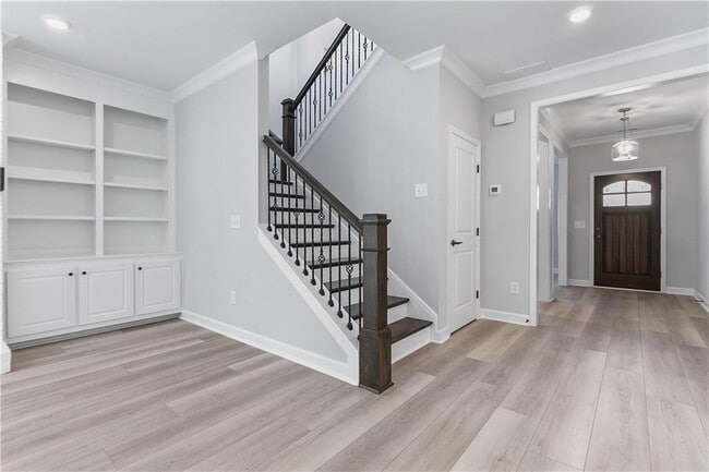 Building Photo - 536 Cresentry Brook