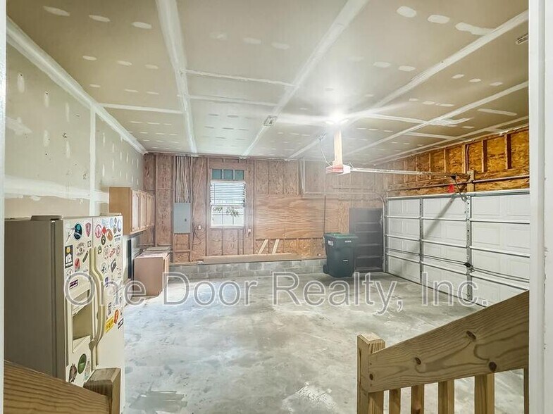 Building Photo - 6021 Allegheny Rd