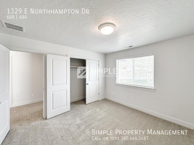 Building Photo - 1329 Northhampton Dr