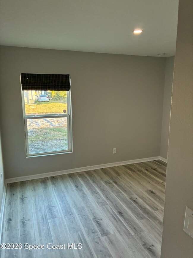 Building Photo - 487 Dadeville St SE