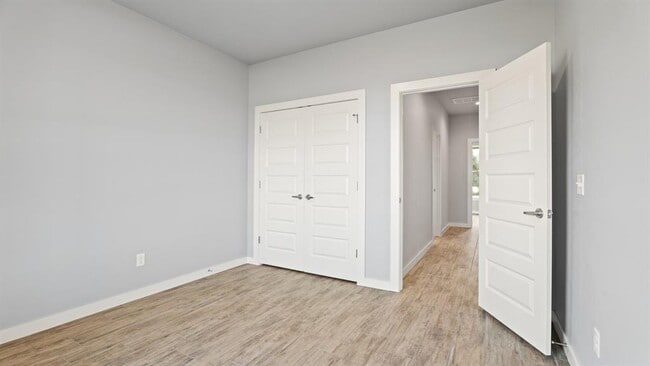 Building Photo - 17857 Salem Rd