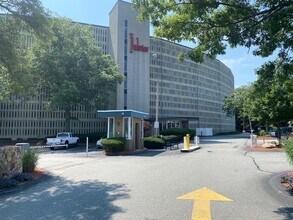 Building Photo - 200 Swanton St