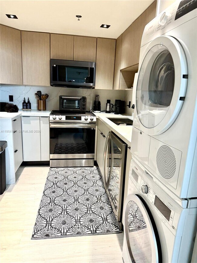 Building Photo - 2829 Indian Creek Dr