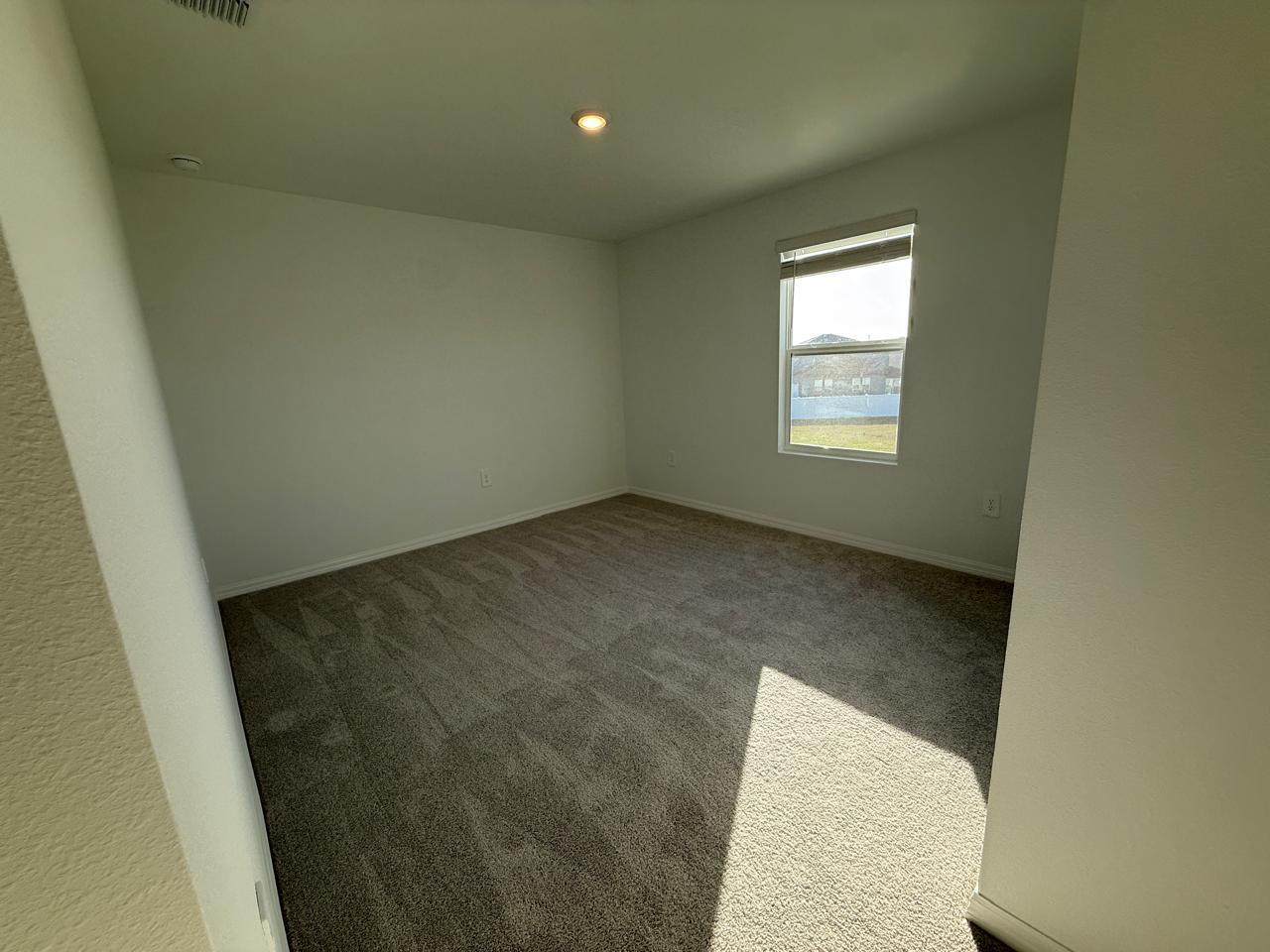 Building Photo - 2049 Albatross Nest Dr