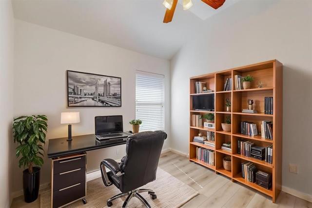 Building Photo - 1720 Bluebird Dr