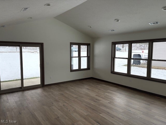 Building Photo - 2729 Barnhill Rd SE