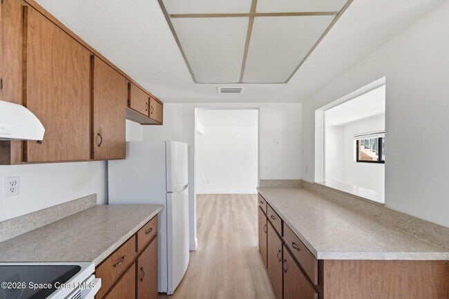 Building Photo - 201 Cocoa Isles Blvd