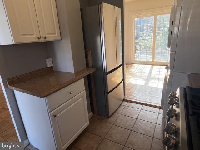 Building Photo - 1634 Ripon Pl