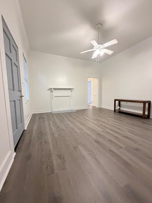 Building Photo - 400 N 37th Ave