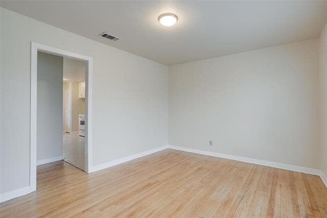 Building Photo - 4808 Sandage Ave