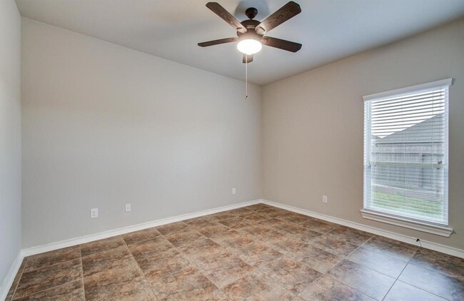 Building Photo - 3511 Christopher Dr
