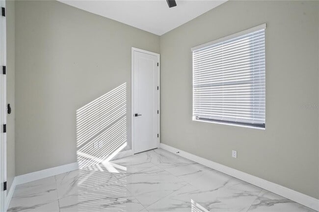 Building Photo - 3310 W Cherry St