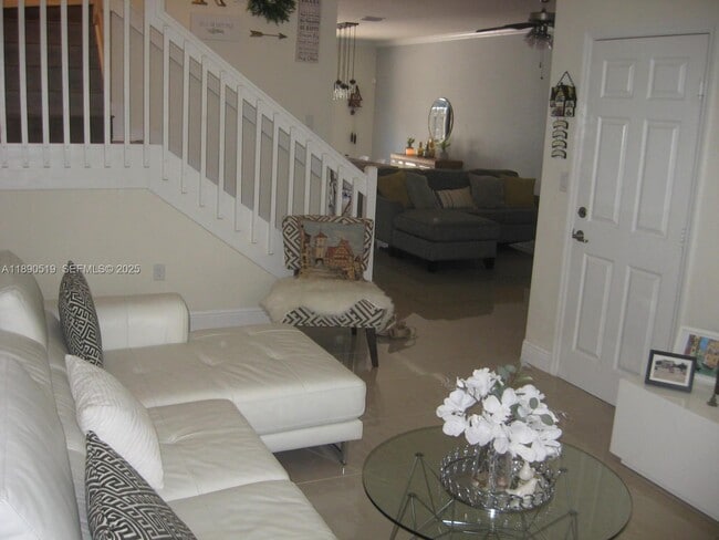 Building Photo - 15070 SW 117th Way