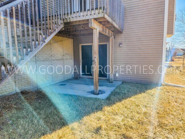 Building Photo - Beautiful 3 Bedroom 2.5 Bath walkout ranch in Ankeny