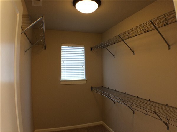 Building Photo - 63157 NE Hadley Pl