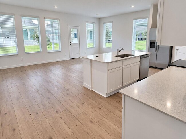 Building Photo - 5121 Arrowfeather Ct