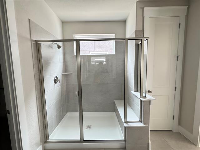 Building Photo - 813 Meadowcrest Dr