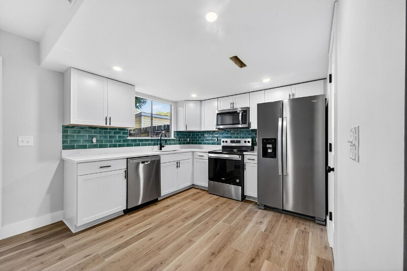 Building Photo - 2943 Cathedral Ln