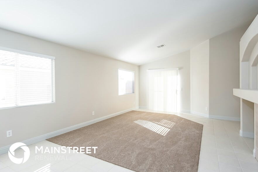 Building Photo - 2223 Costa Palma Ave