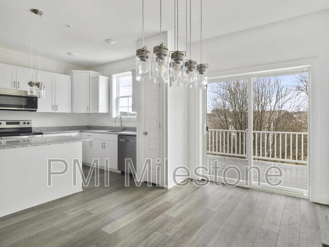 Building Photo - 11089 Gopher Dr N