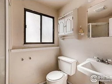 Building Photo - 1101 Skyline Dr