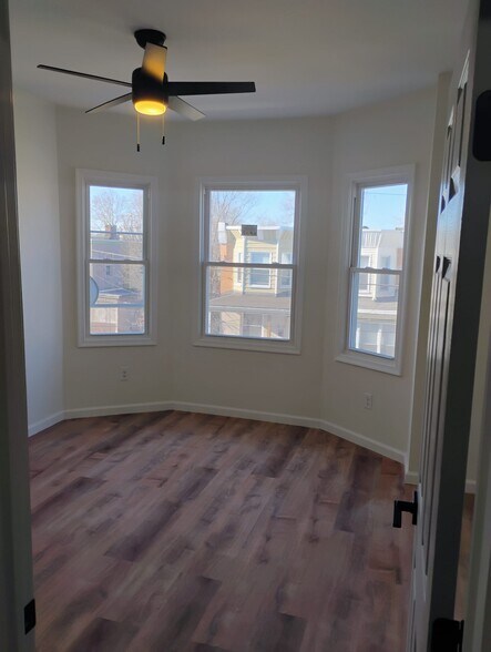 Building Photo - 1505 N Conestoga St