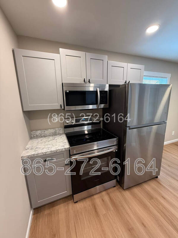 Building Photo - 3536 Old Valley View Dr