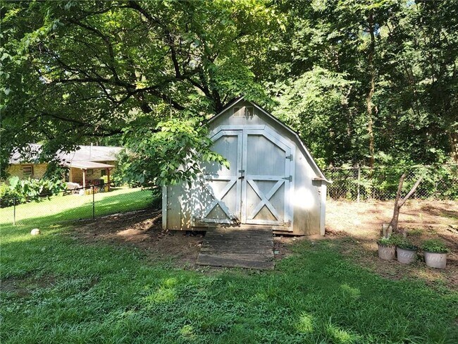 Building Photo - 1476 Dupree Rd