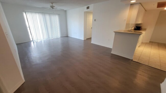 Building Photo - 4197 N Haverhill Rd