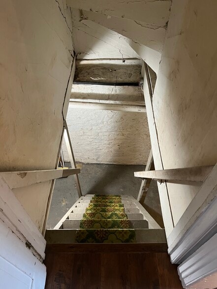 Basement stairs. - 126 Merion Ave