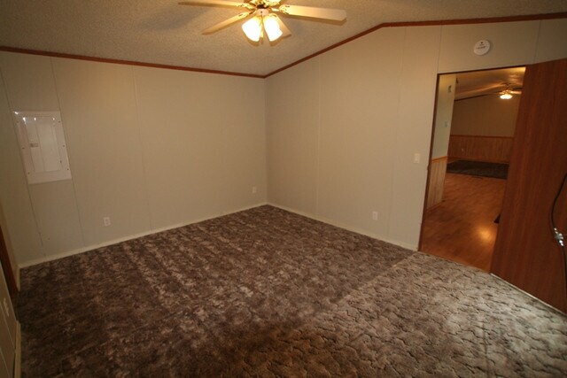 Building Photo - 2732 Donna Ave