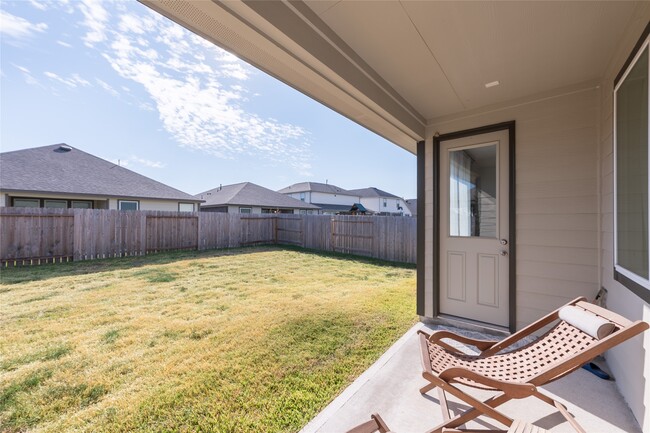 Building Photo - 17106 Plover Rock Trl