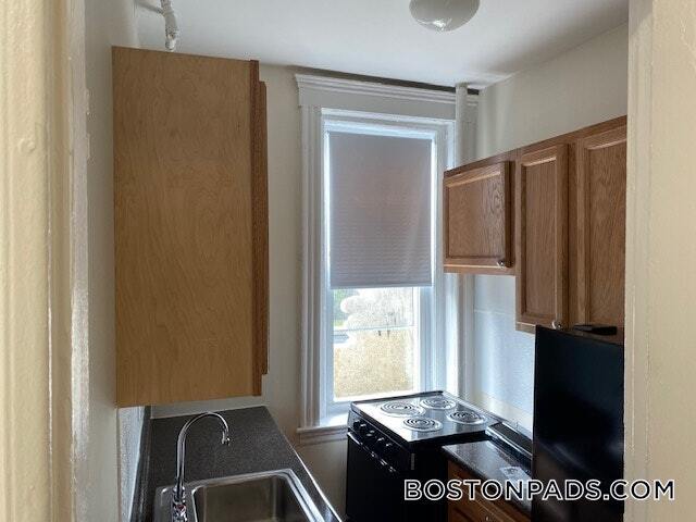 Building Photo - 1191 Boylston St