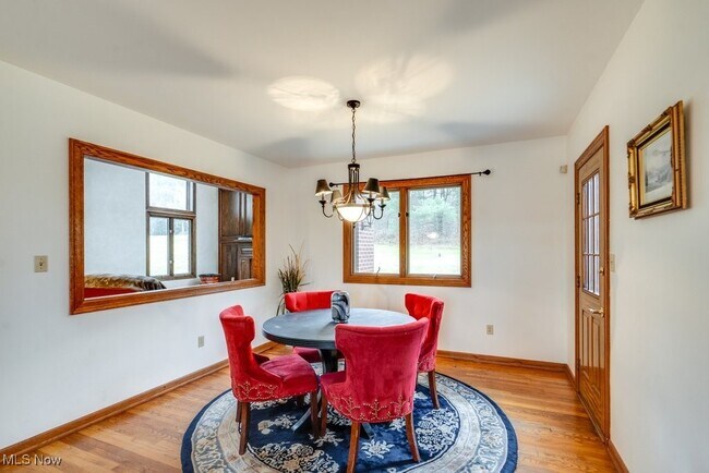 Building Photo - 4700 Barnsleigh Dr