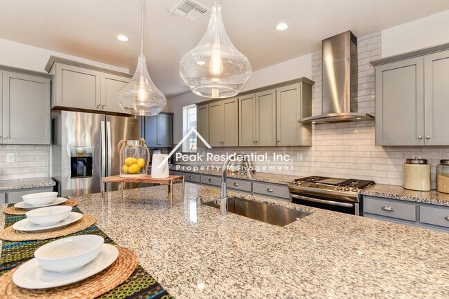 Building Photo - 4 Bedroom, 3 Bath Home in Rancho Cordova