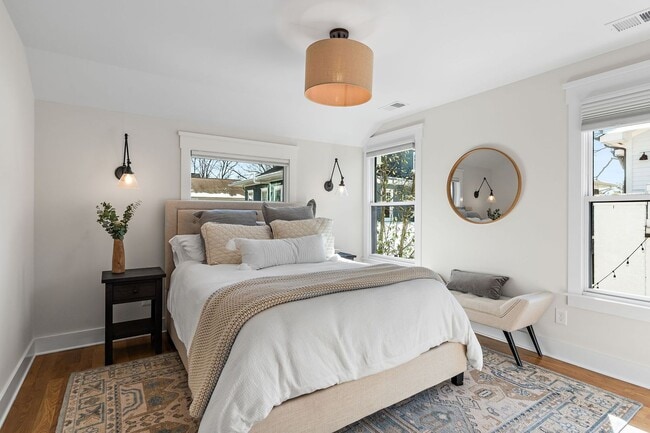 Building Photo - Luxury 12 South Living! $13,000 per month ...