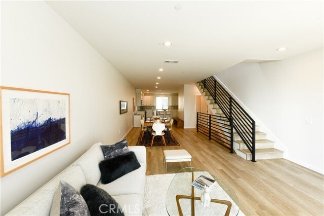 Building Photo - 15810 Villas Ln