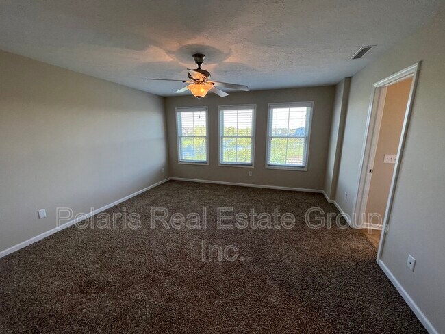Building Photo - 2617 Manigault St