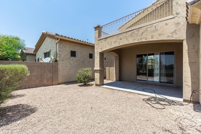 Building Photo - Beautiful Palm Valley Golf Course Home with Casita