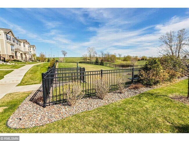 Building Photo - 5149 95th Way N