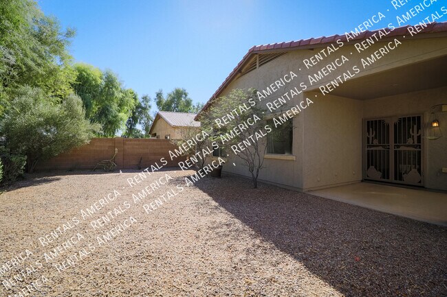 Building Photo - 28683 N Sedona Pl