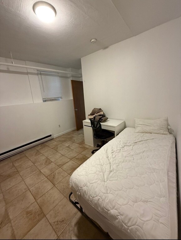 Building Photo - 2 Colliston Rd