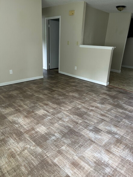 Building Photo - 5059 Harley Ln