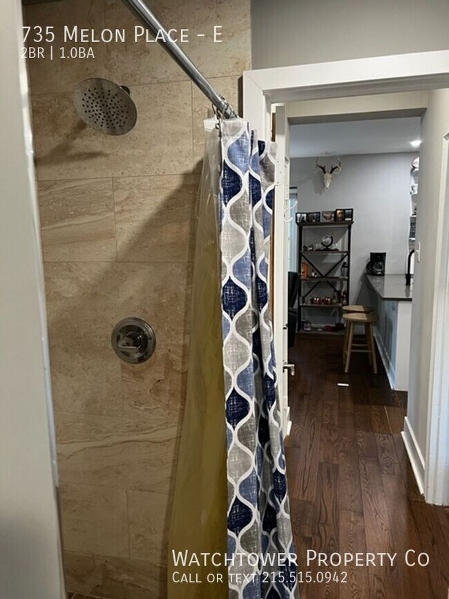 Building Photo - 735 Melon Pl